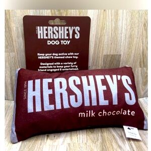 🍫 HERSHEY BAR DOG SQUEAKY TOY 🍫